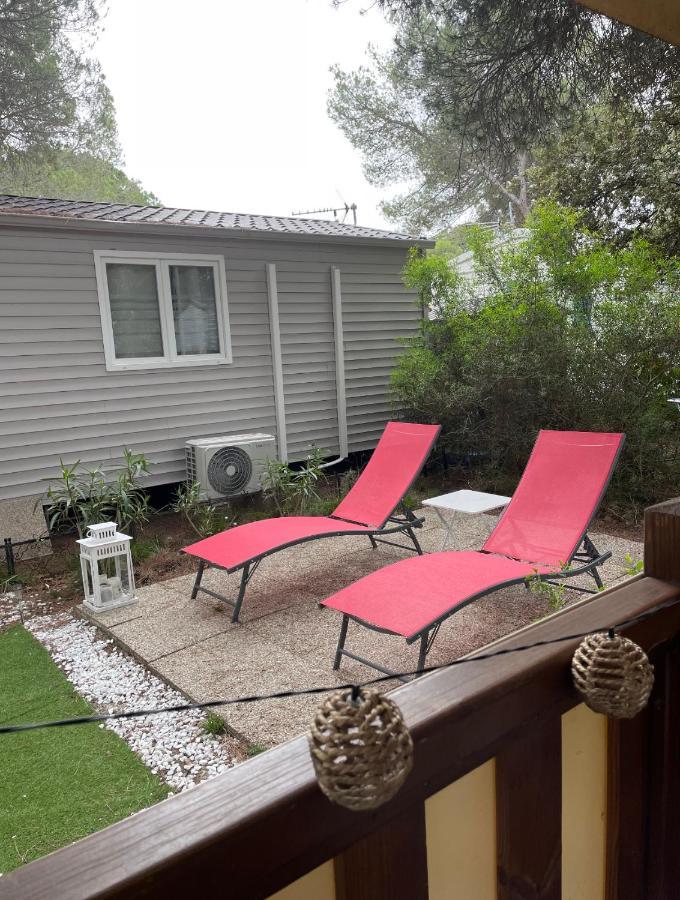 Camping Oasis Village 阿尔让河畔皮热 外观 照片